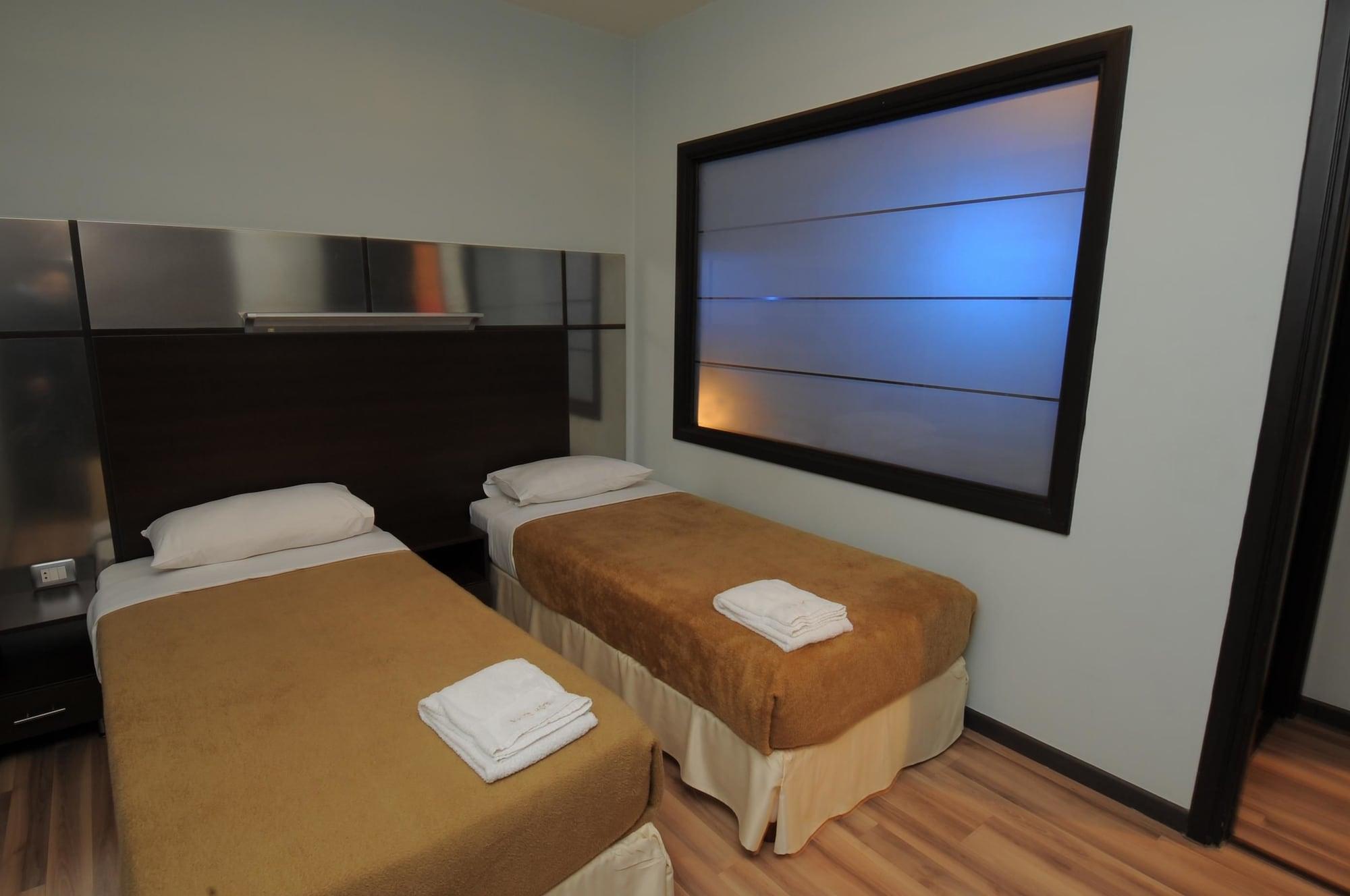 Suite Hotel Chrome - Beirut Exterior foto