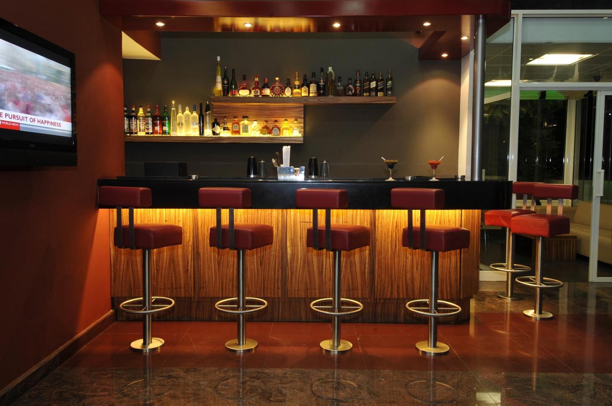 Suite Hotel Chrome - Beirut Exterior foto